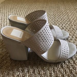 Blocked leather heels